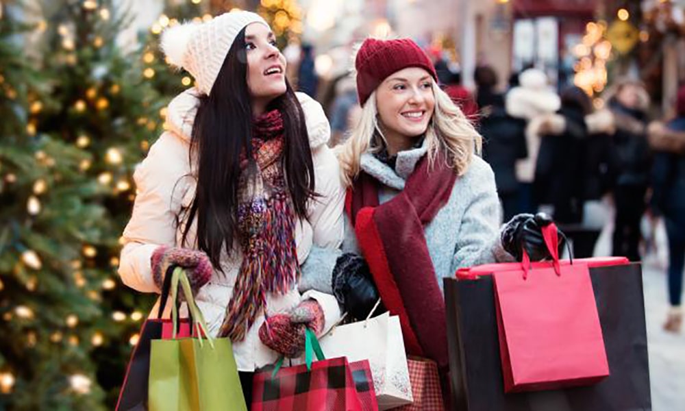 1200 milliárd forintot hagytunk decemberben a boltokban