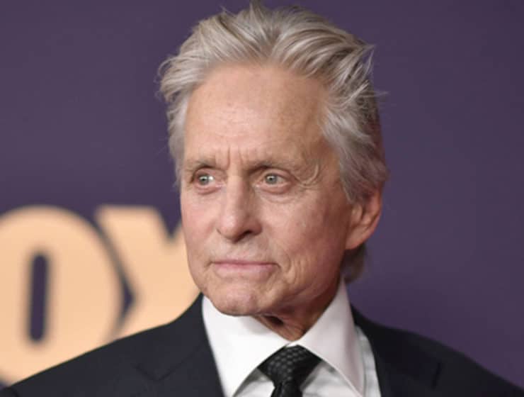 Megmutatta sosem látott unokáját Michael Douglas