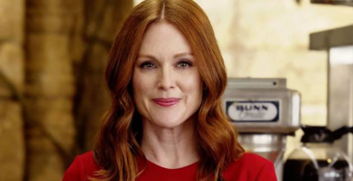 julianne-moore-womagic