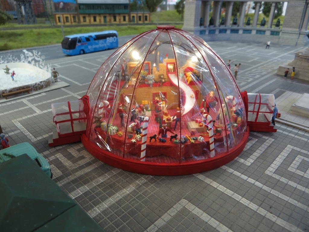 Kikövetelték a látogatók:  két hónappal később zár be a Miniversum