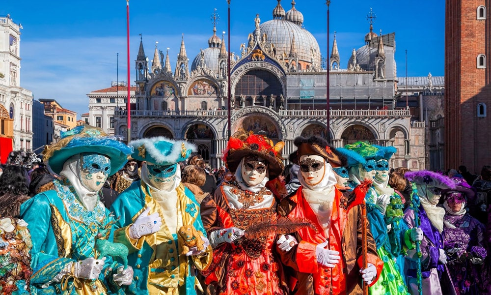 Velencében számolni fogják a turistákat a karnevál idején