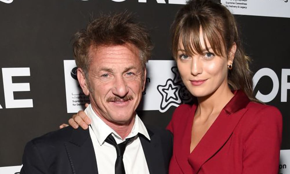 Először mutatta meg 32 évvel fiatalabb barátnőjét Sean Penn