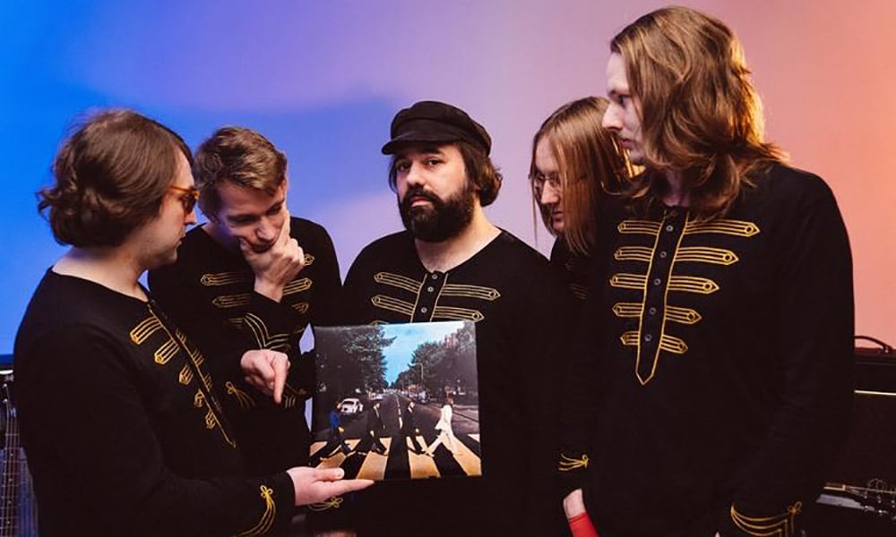 Varázslatos Beatles-szeánsz az A38-on!