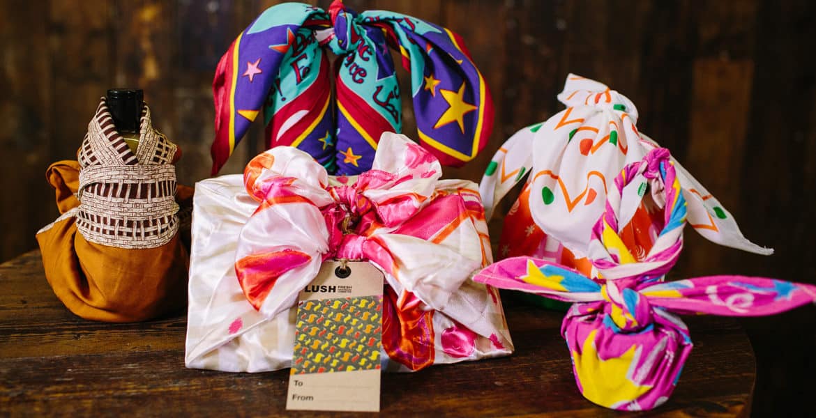 womagic_kendöcsomagolás_lush